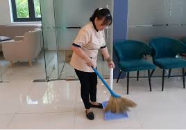 Nhân viên tạp vụ, bảo vệ thôi việc được hỗ trợ đến hơn nửa tỷ đồng